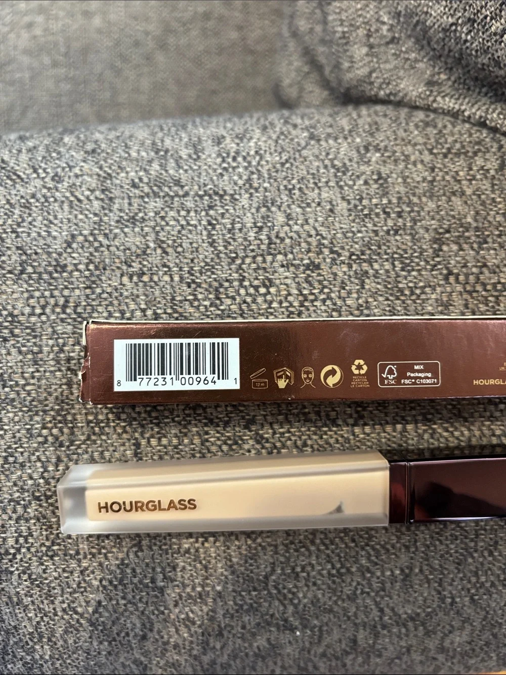 Hourglass Vanish Airbrush Concealer - SEPIA
